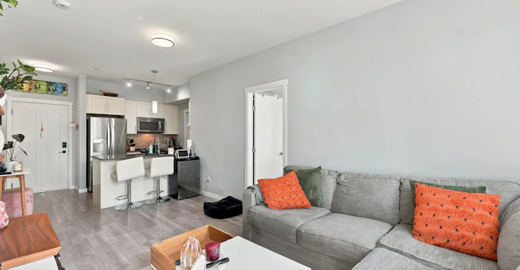 310-2855 156 Street, Surrey, BC, V3S 3Y3 - 3