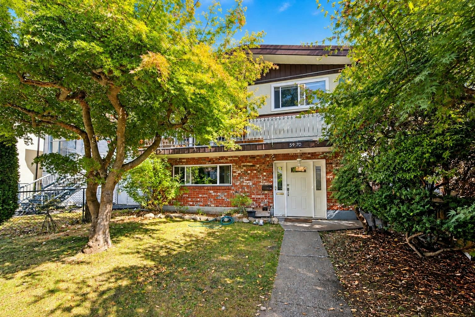 5970 Joyce Street, Vancouver, BC, V5R 4J2
