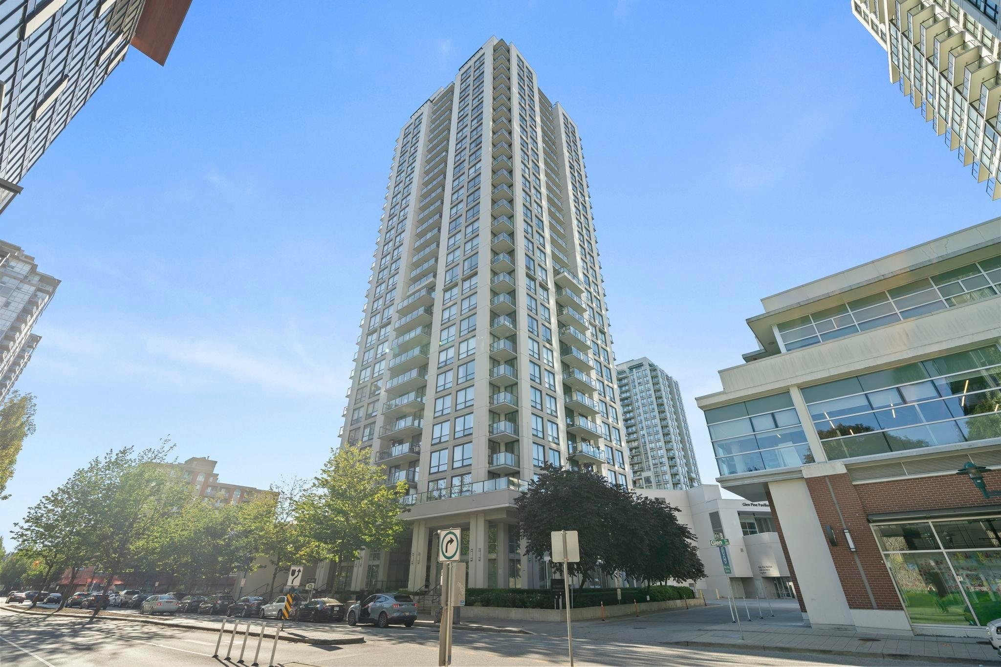 502-2979 Glen Drive, Coquitlam, BC, V3B 0B2
