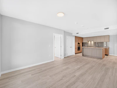 603-3588 Ketcheson Road - 2