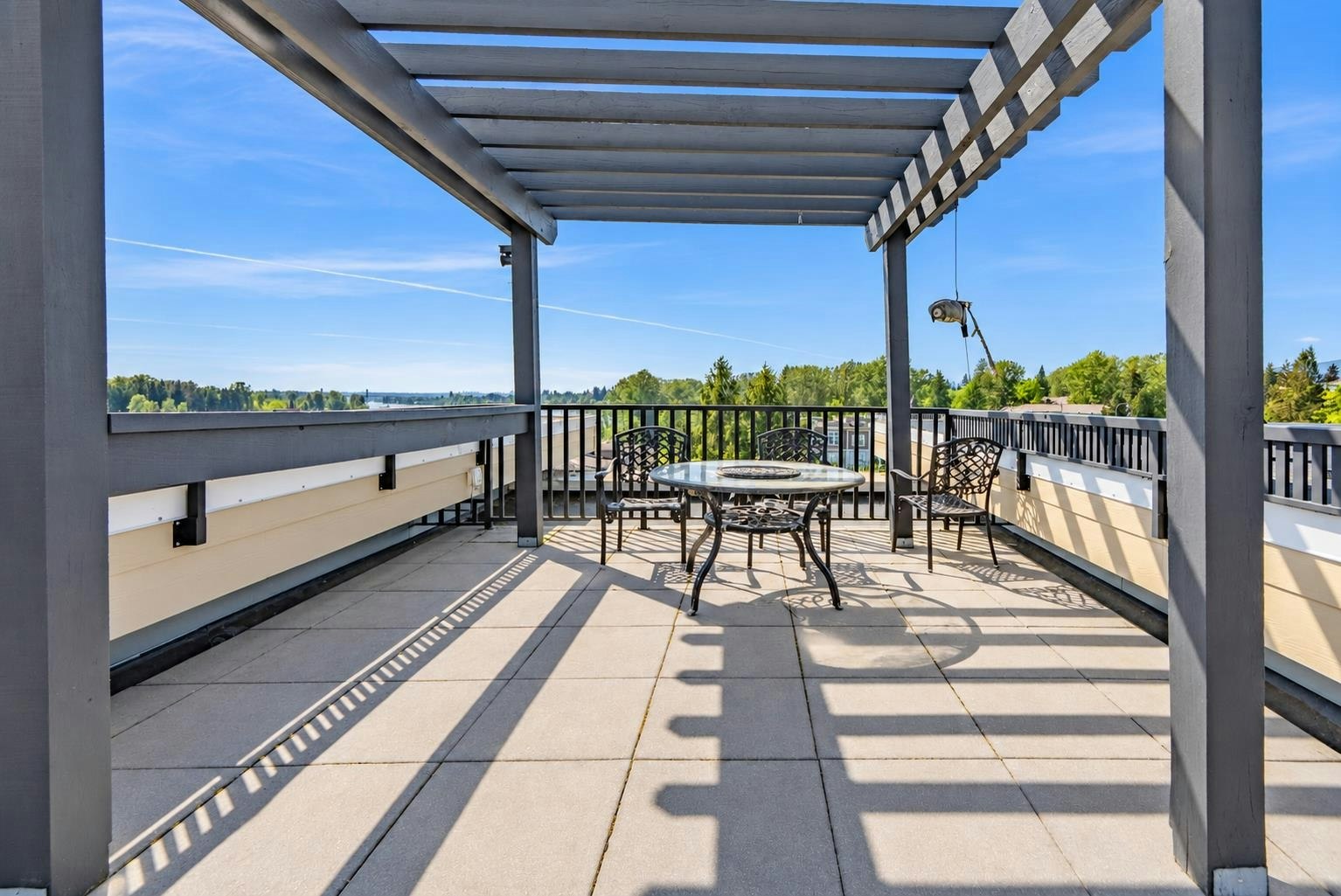 304-11566 224 Street, Maple Ridge, BC, V2X 9C9