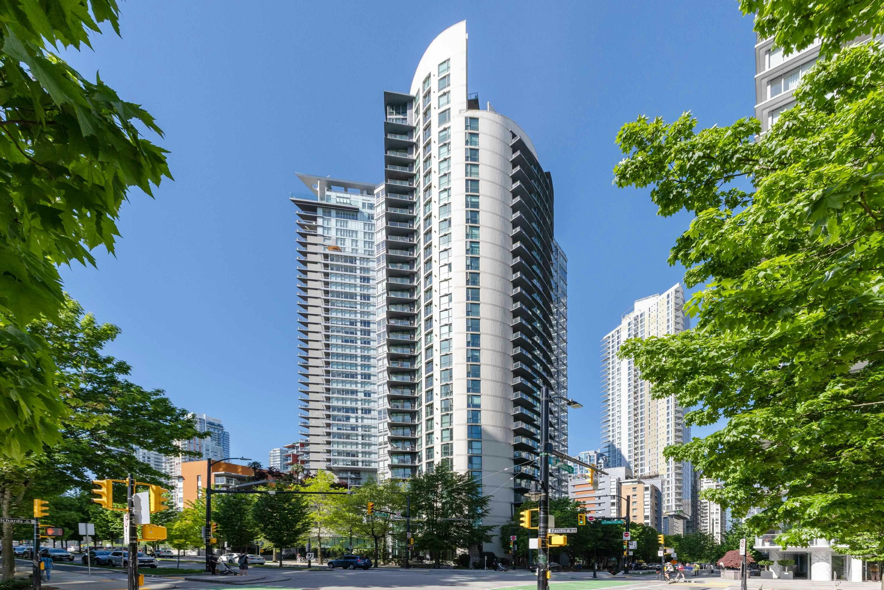 2410-501 Pacific Street, Vancouver, BC, V6Z 2X6