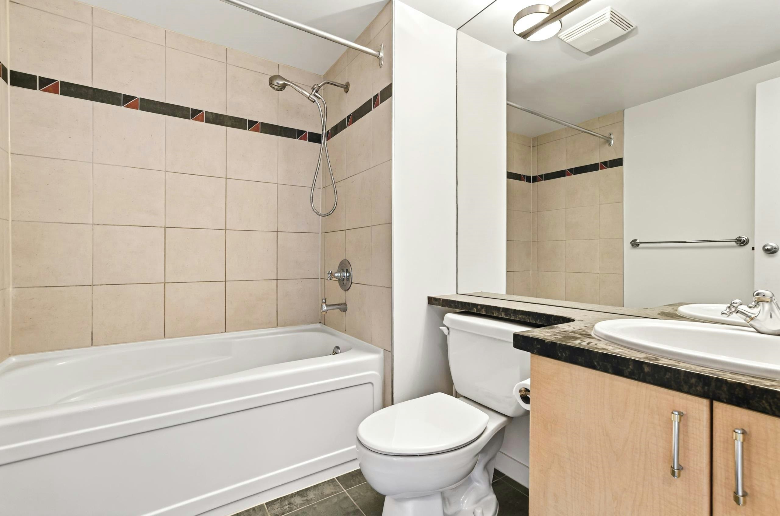 1005-193 Aquarius Mews, Vancouver, BC, V6Z 2Y3 - 29