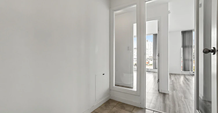 1005-193 Aquarius Mews, Vancouver, BC, V6Z 2Y3 - 25