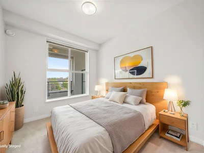 C416-8150 207 Street - 5