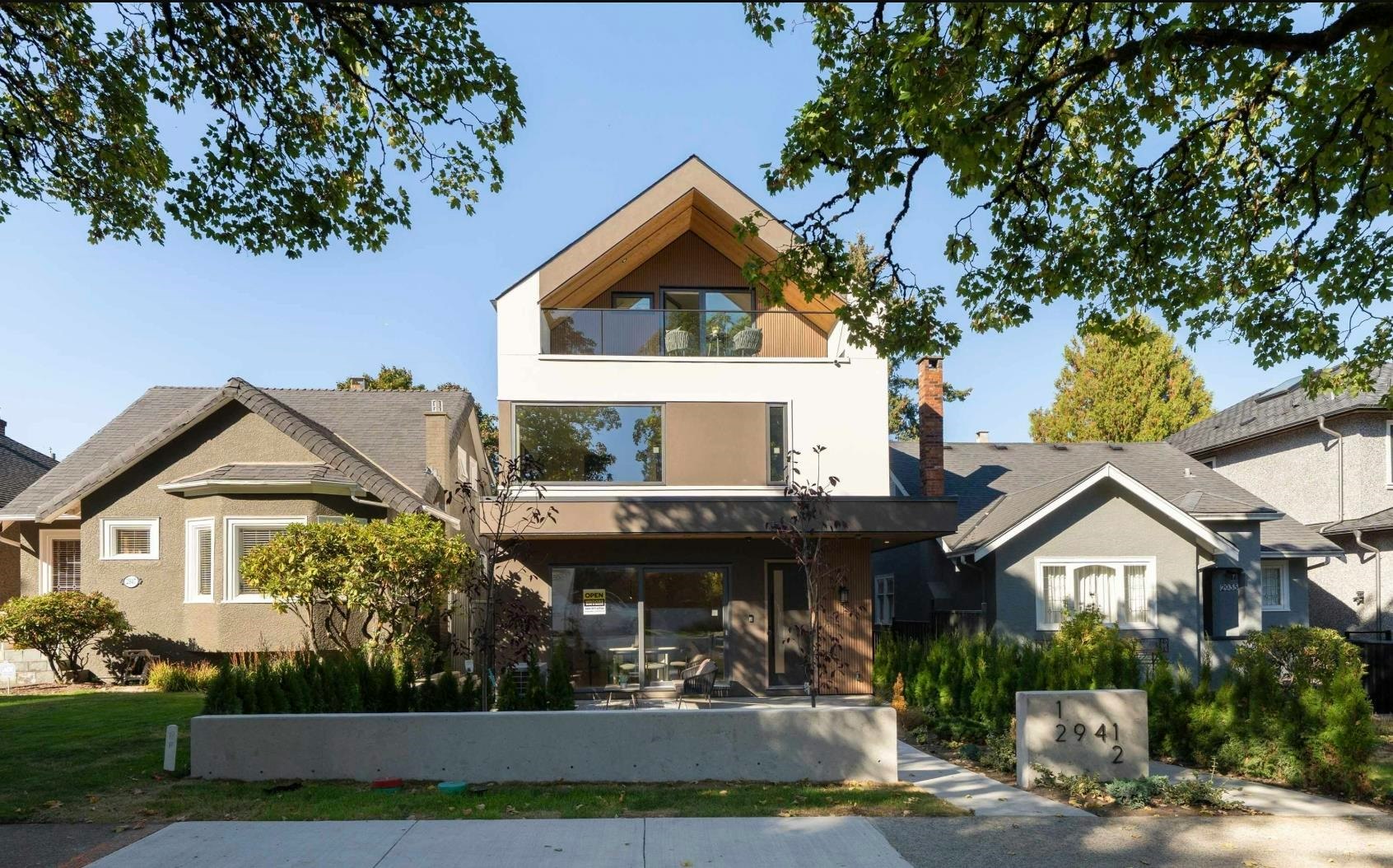 1-2941 W 29th Avenue, Vancouver, BC, V6L 1Y3
