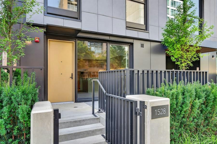 1528 W 6th Avenue - 3