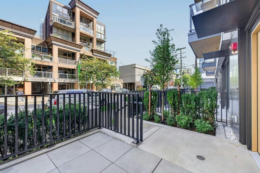1528 W 6th Avenue - 4