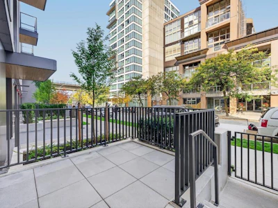 1528 W 6th Avenue - 5