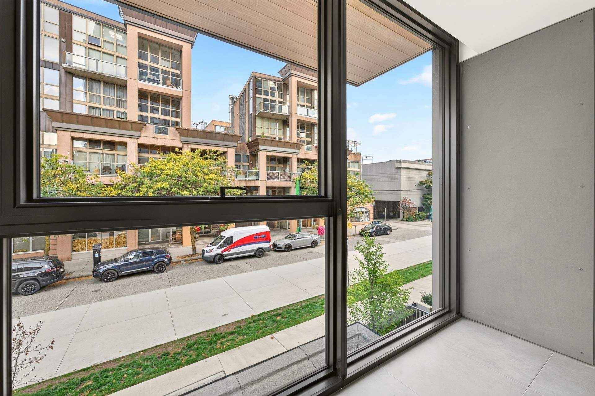 1528 W 6th Avenue, Vancouver, BC, V6J 0J9 - 33