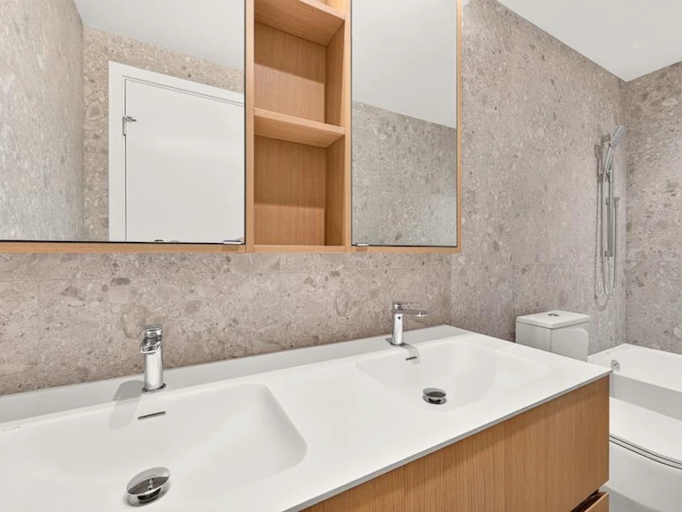 1528 W 6th Avenue, Vancouver, BC, V6J 0J9 - 24