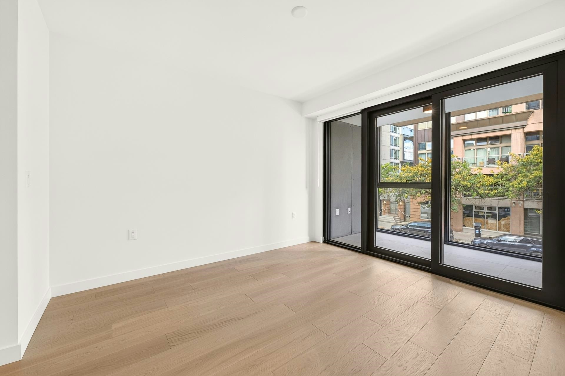 1528 W 6th Avenue, Vancouver, BC, V6J 0J9 - 29