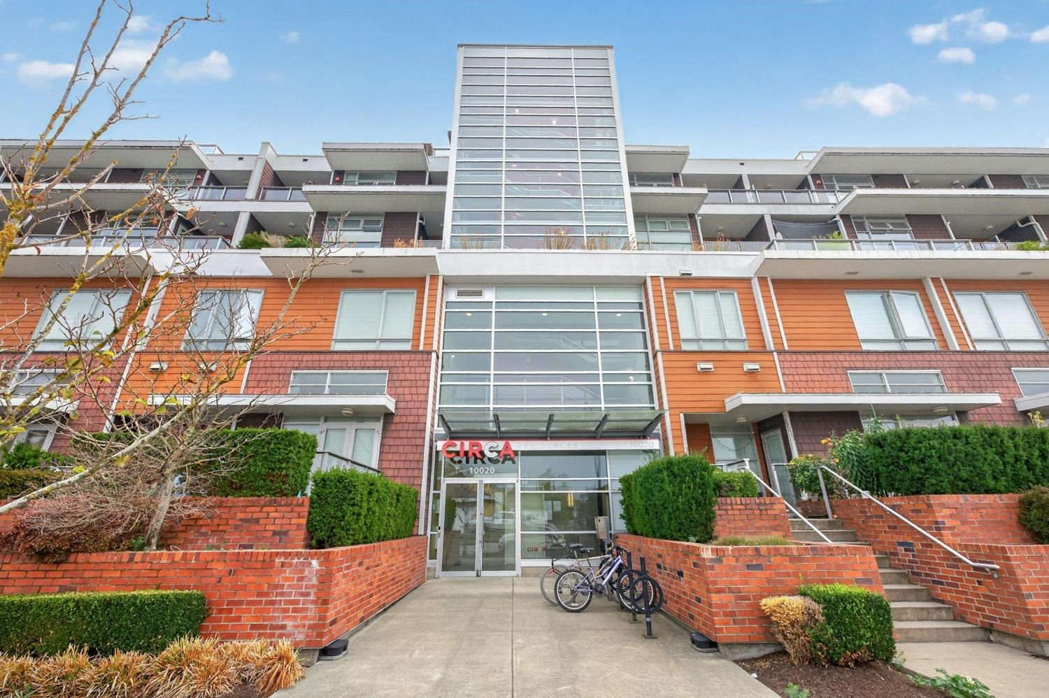 418-10020 Dunoon Drive - 2