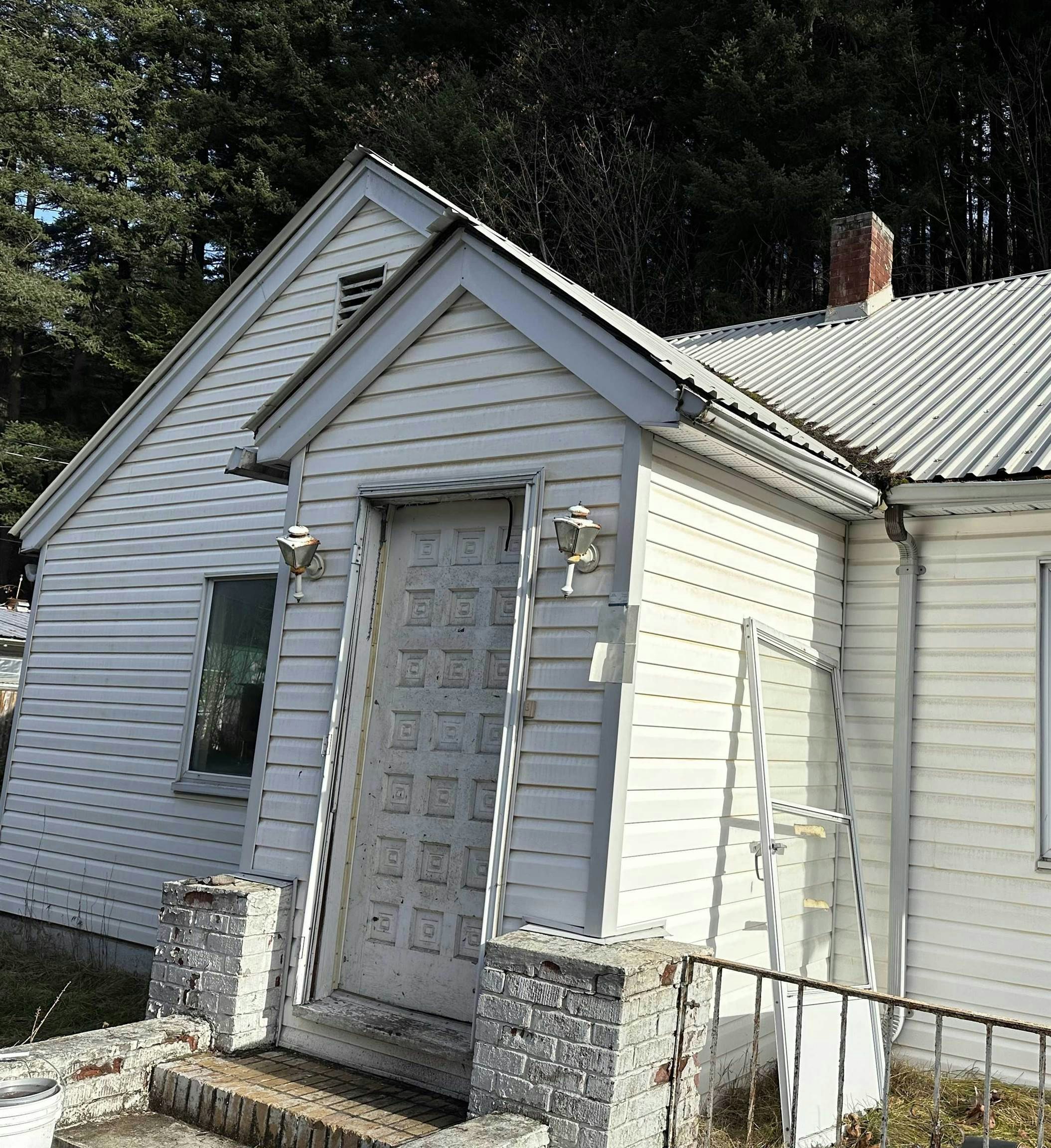 48130 Trans Canada Highway, Hope, BC, V0K 1C0