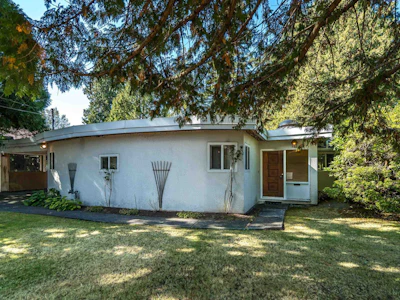 955 50b Street - 2