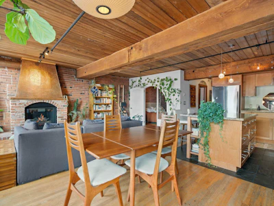305-41 Alexander Street - 3