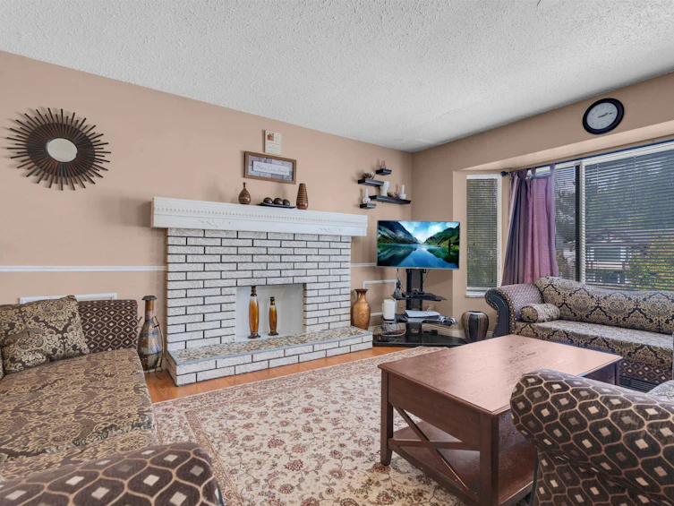 14110 72a Avenue, Surrey, BC, V3W 7M7 - 2