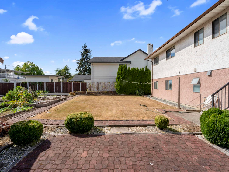 14110 72a Avenue, Surrey, BC, V3W 7M7 - 26