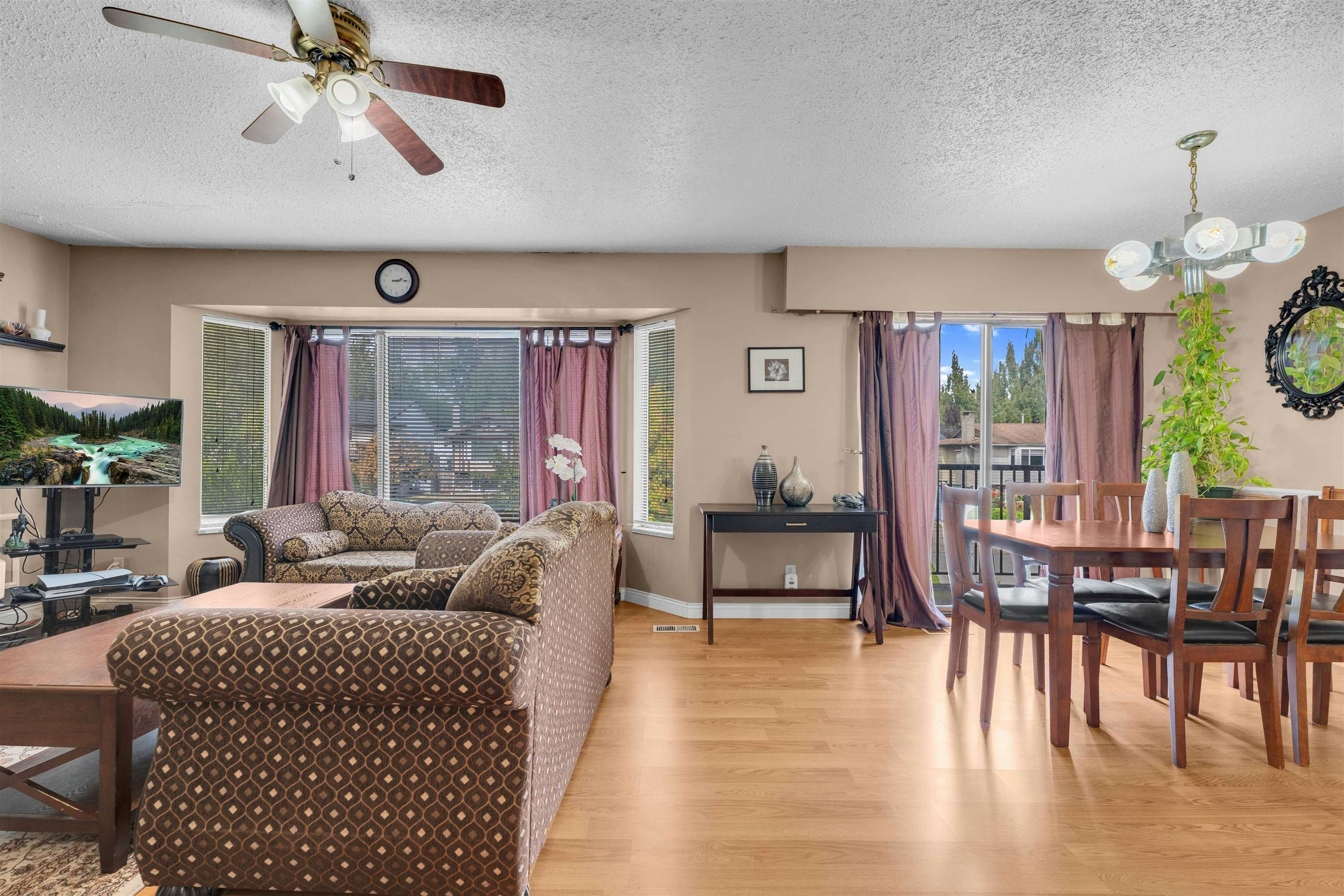 14110 72a Avenue, Surrey, BC, V3W 7M7 - 10