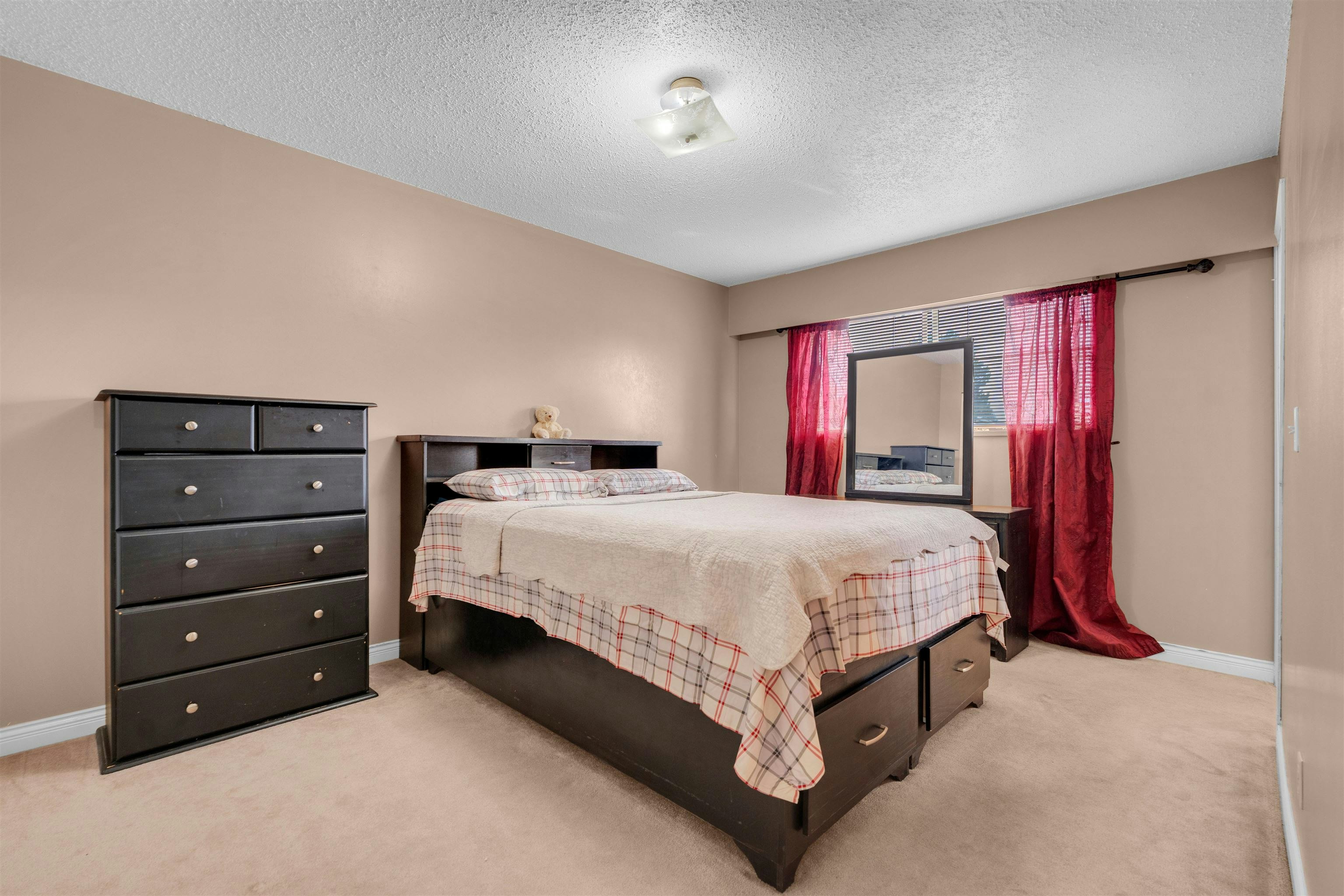 14110 72a Avenue, Surrey, BC, V3W 7M7 - 13