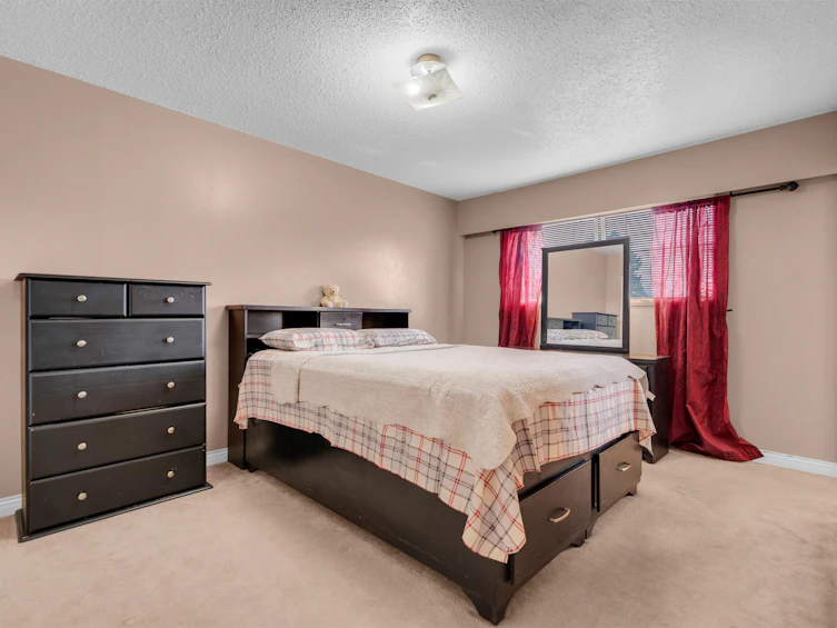 14110 72a Avenue, Surrey, BC, V3W 7M7 - 13