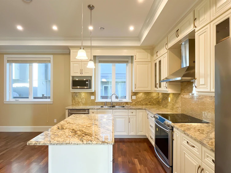 4319 Greta Street, Burnaby, BC, V5J 1N9 - 14