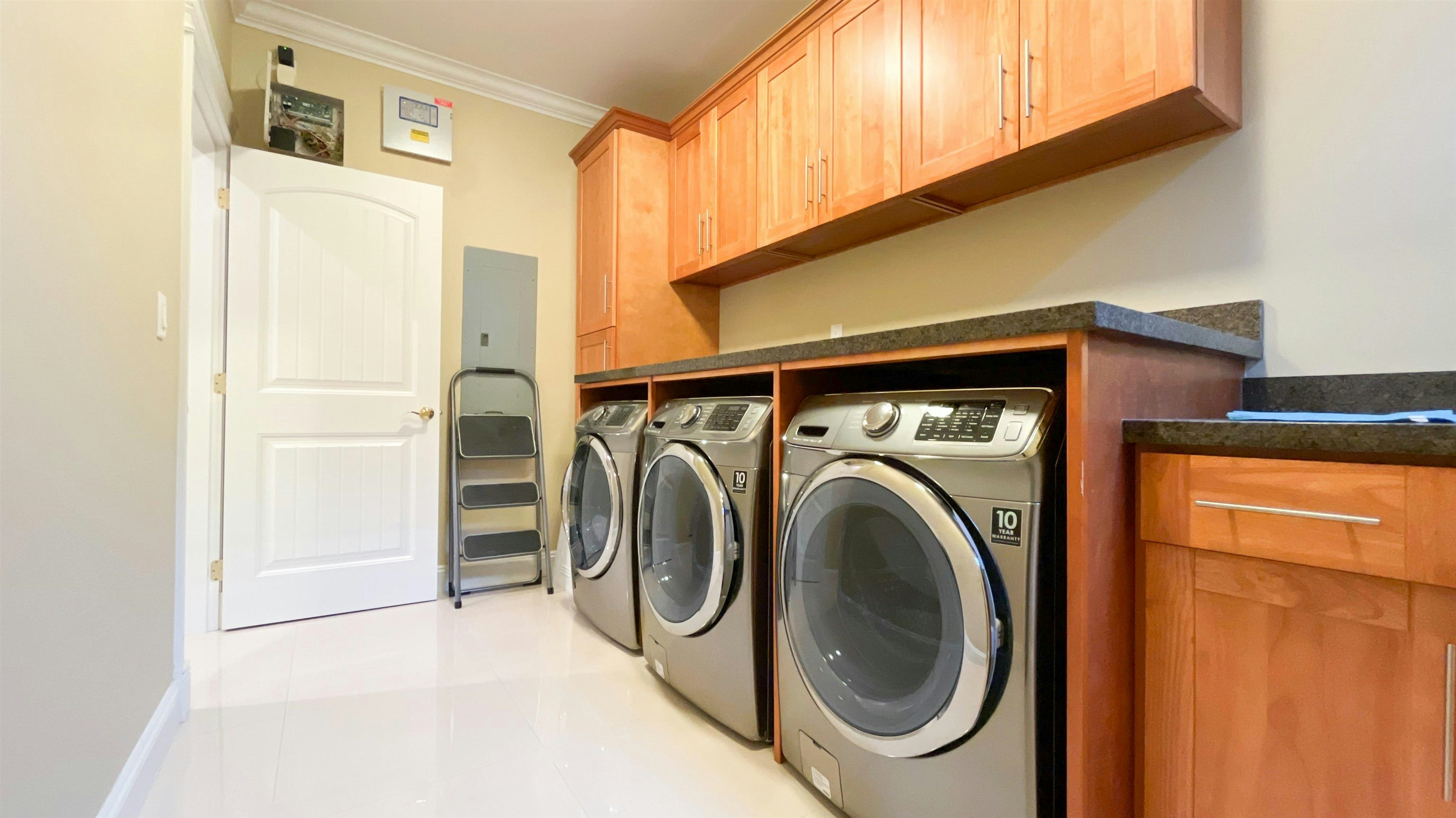 4319 Greta Street, Burnaby, BC, V5J 1N9 - 33