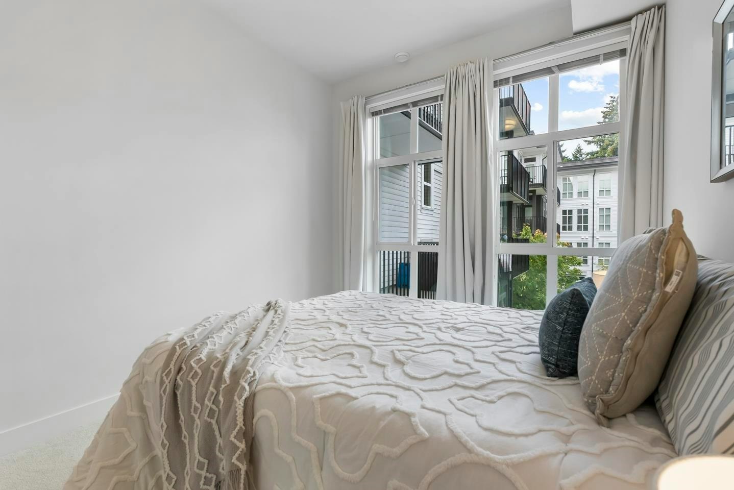 216-13933 105 Boulevard, Surrey, BC, V3T 0R6 - 14