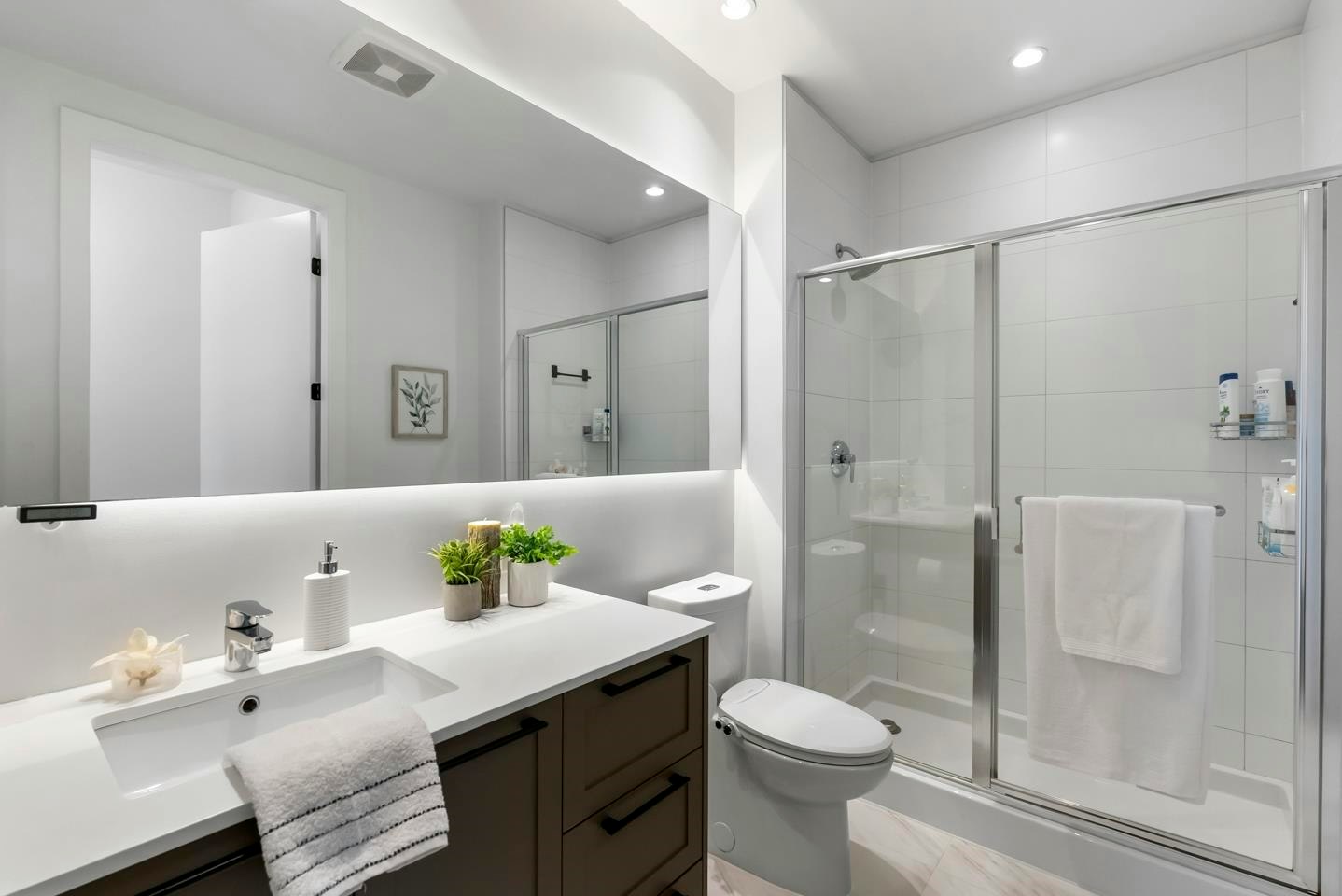 216-13933 105 Boulevard, Surrey, BC, V3T 0R6 - 17