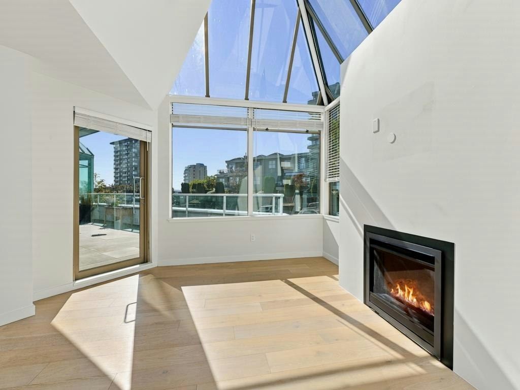 204-565 17 Street, West Vancouver, BC, V7V 3S9 - 14