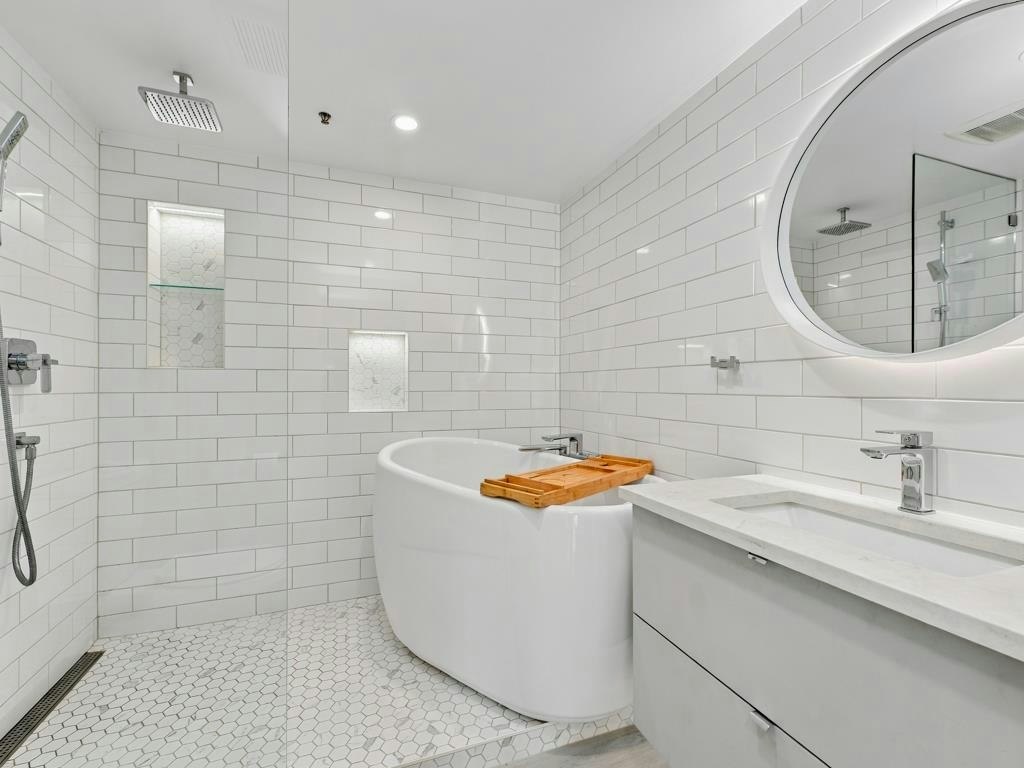 204-565 17 Street, West Vancouver, BC, V7V 3S9 - 23