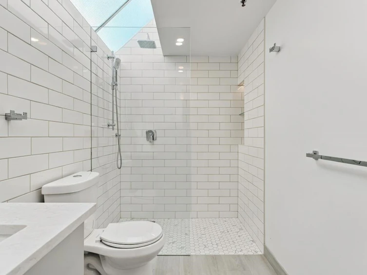204-565 17 Street, West Vancouver, BC, V7V 3S9 - 26