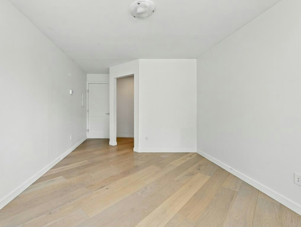 204-565 17 Street, West Vancouver, BC, V7V 3S9 - 20