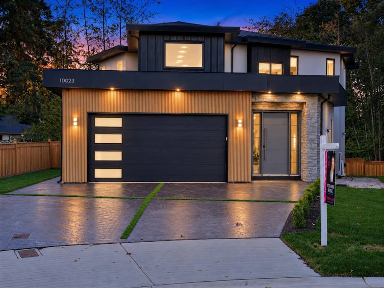 10023 173a Street, Surrey, BC, V4N 4L2