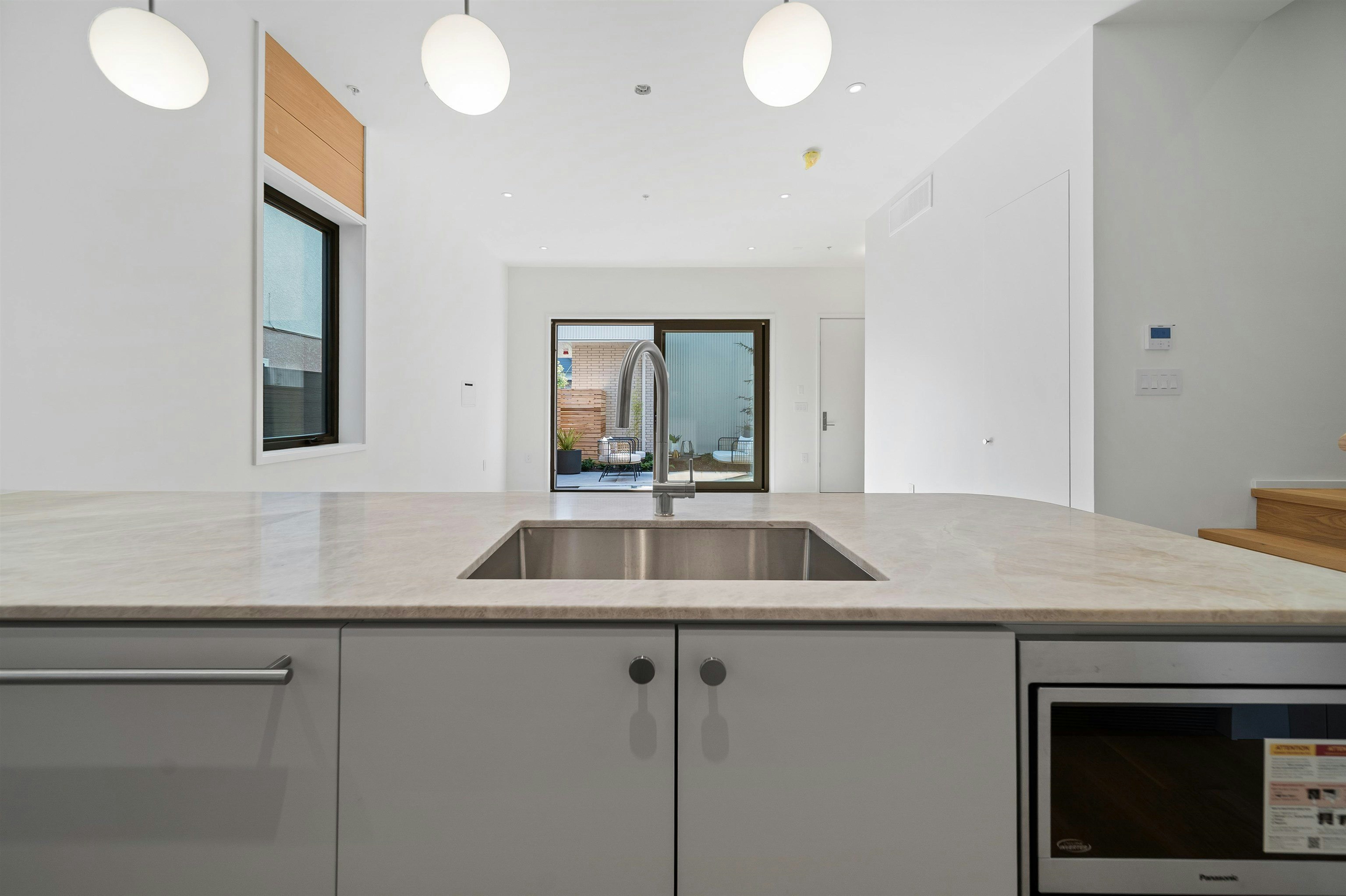 3-164 E 38th Avenue, Vancouver, BC, V5W 1H1 - 7