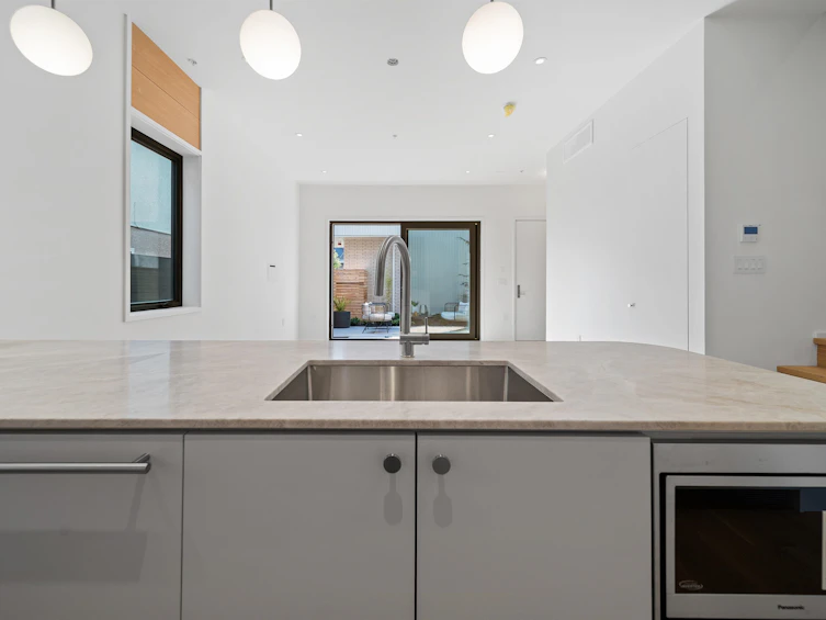 3-164 E 38th Avenue, Vancouver, BC, V5W 1H1 - 7