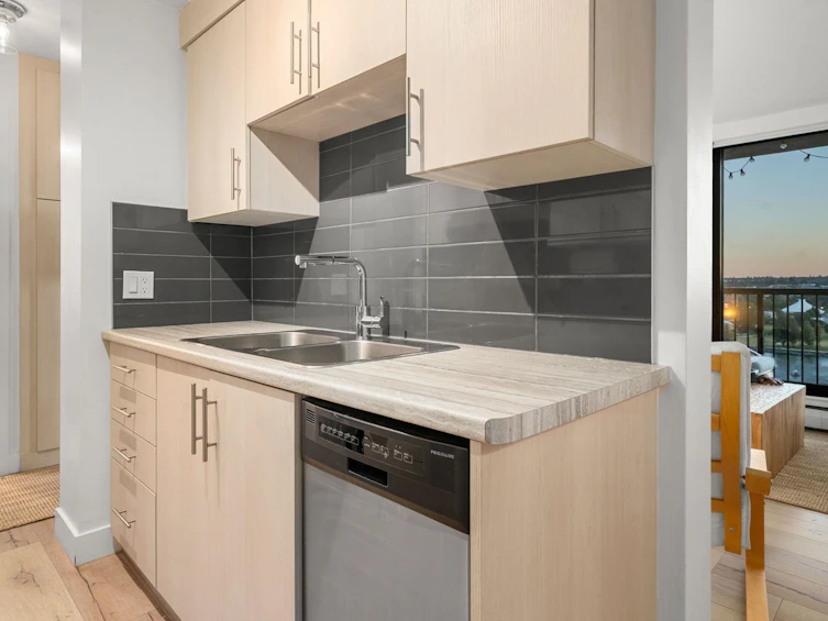 1207-1330 Harwood Street, Vancouver, BC, V6E 1S8 - 7