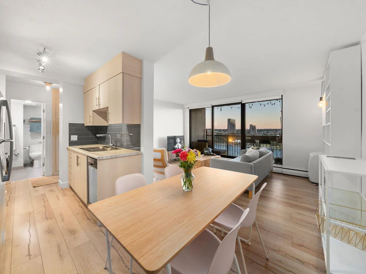1207-1330 Harwood Street, Vancouver, BC, V6E 1S8 - 5