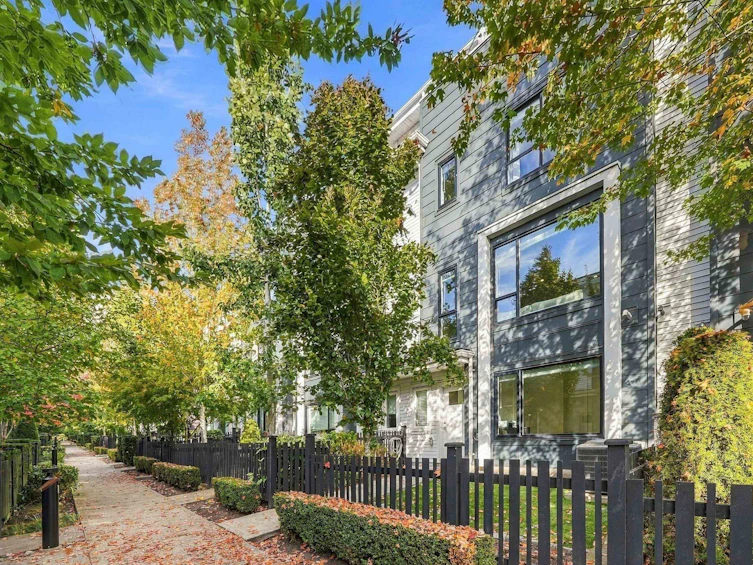 202-2277 Oak Meadows Drive, Surrey, BC, V3Z 0W6 - 27