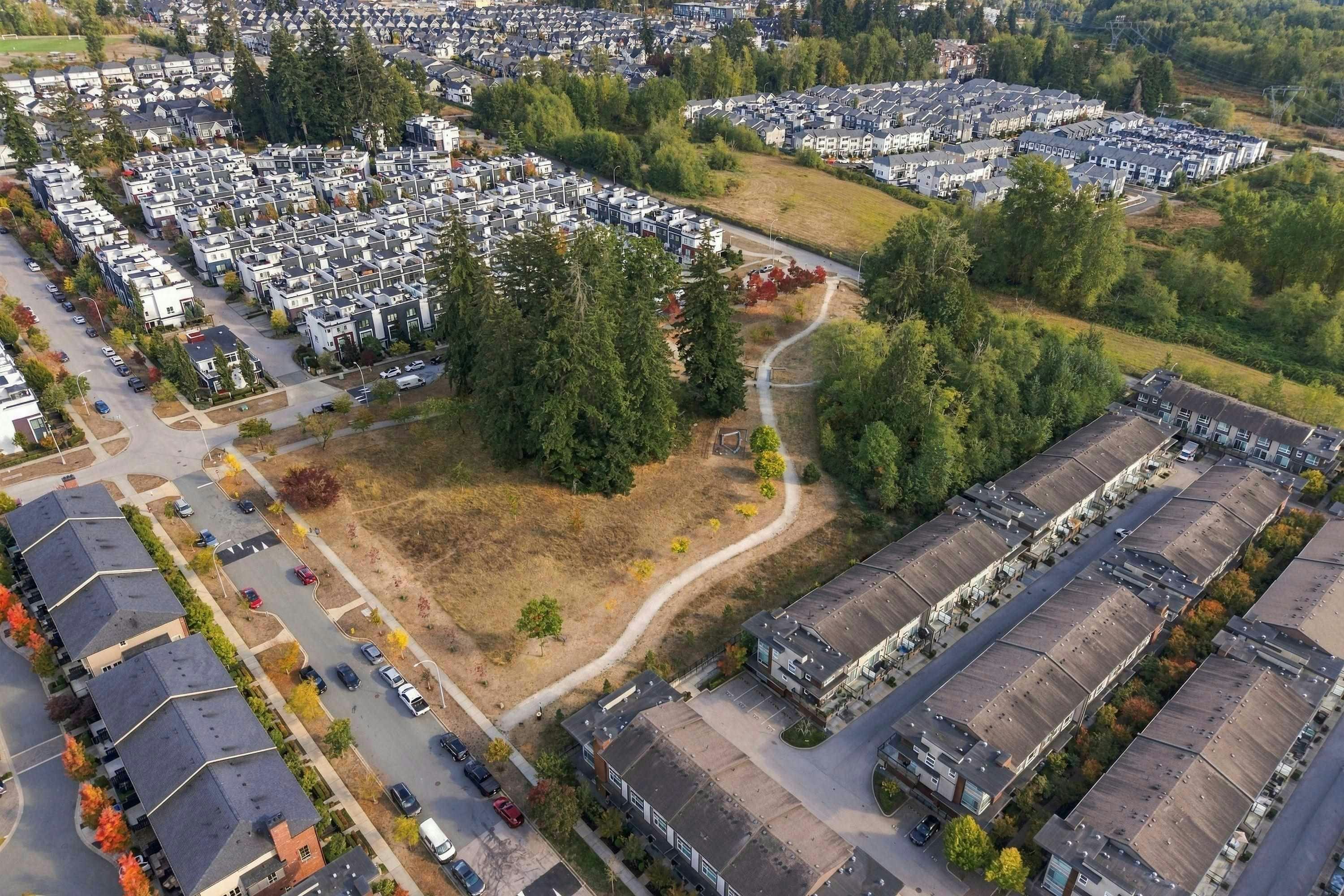 202-2277 Oak Meadows Drive, Surrey, BC, V3Z 0W6 - 32