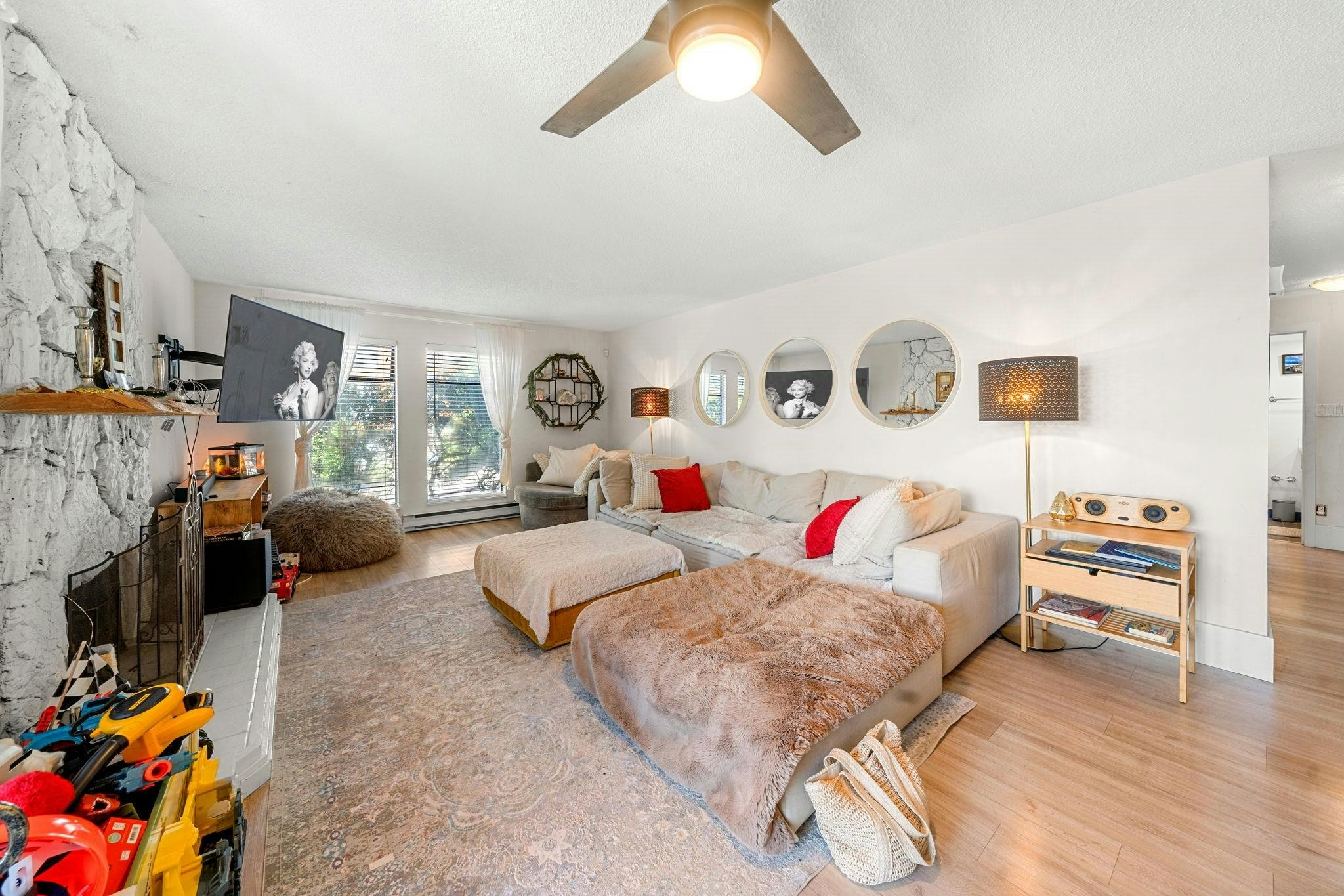 140-142 St. Patricks Avenue, North Vancouver, BC, V7L 3N2 - 11