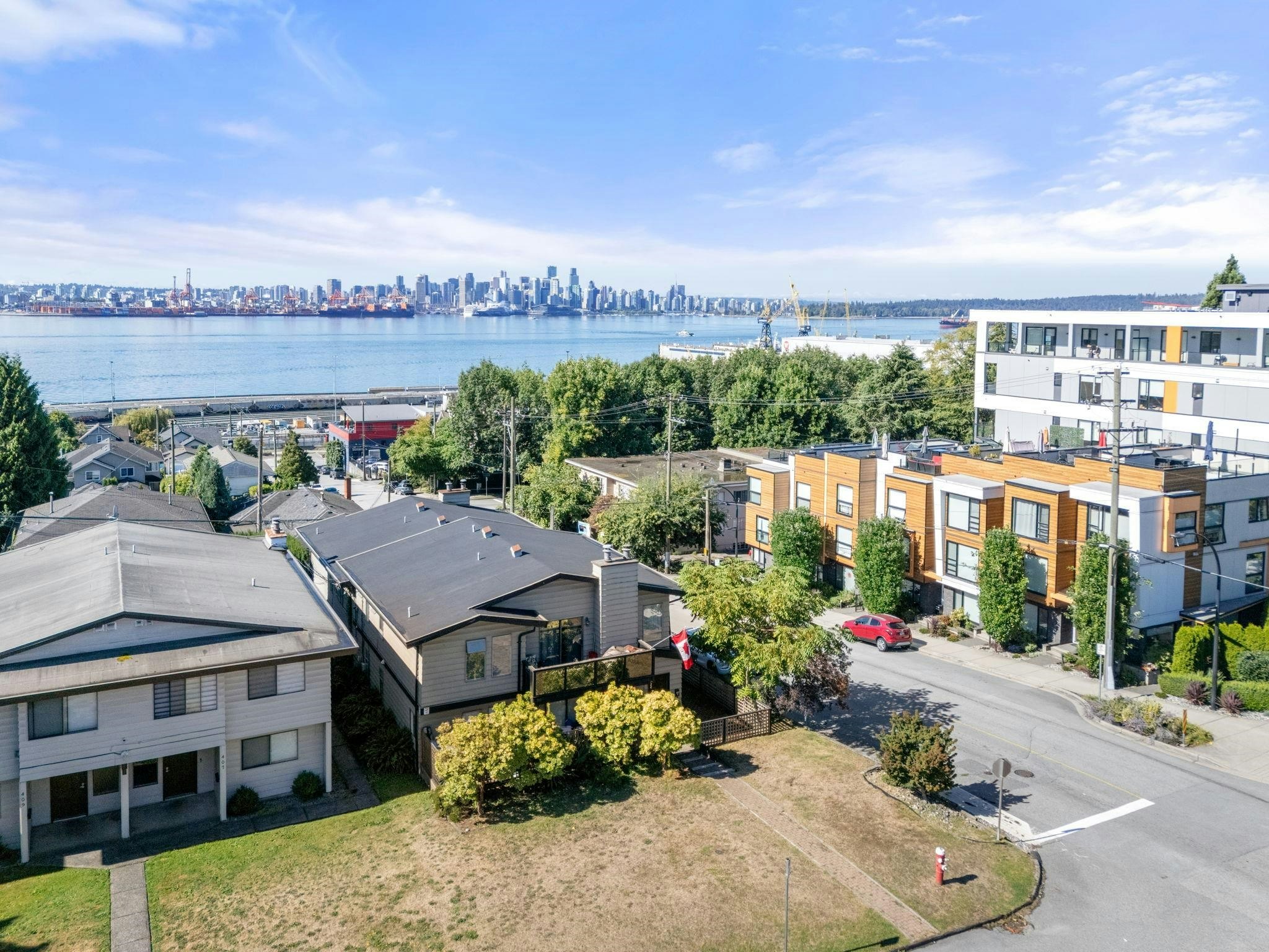 140-142 St. Patricks Avenue, North Vancouver, BC, V7L 3N2 - 28