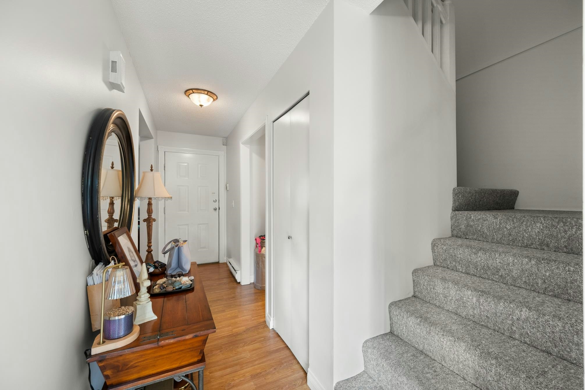 19412 62 Avenue, Surrey, BC, V3S 7L4 - 21
