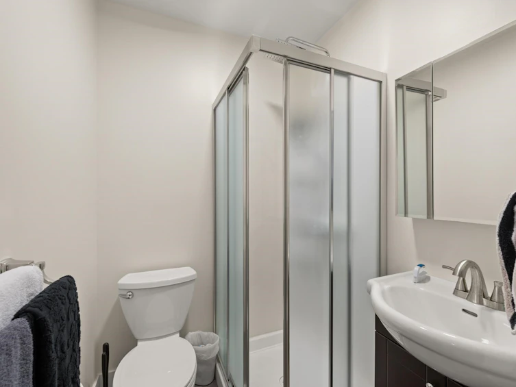 19412 62 Avenue, Surrey, BC, V3S 7L4 - 23