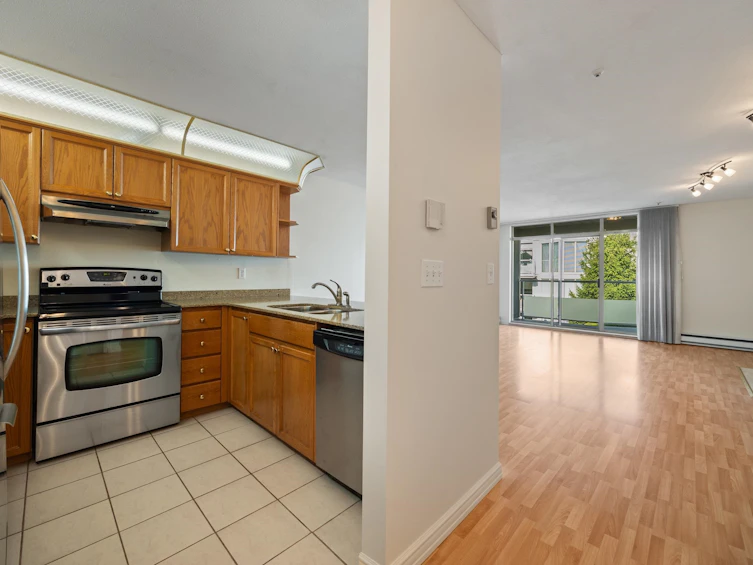 306-48 Richmond Street, New Westminster, BC, V3L 5P4 - 12