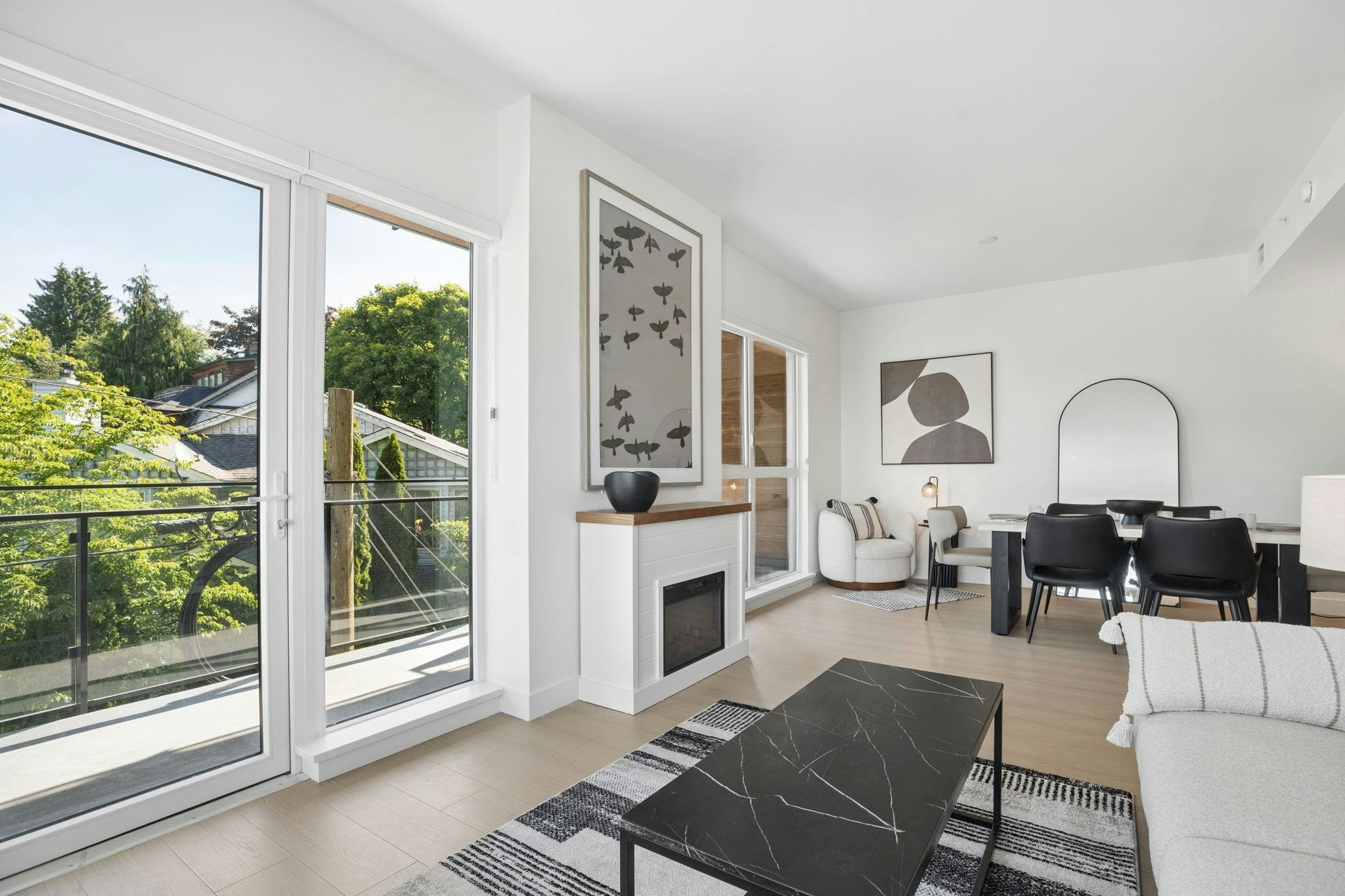 321-422 E 3rd Street, North Vancouver, BC, V7L 0K1 - 4