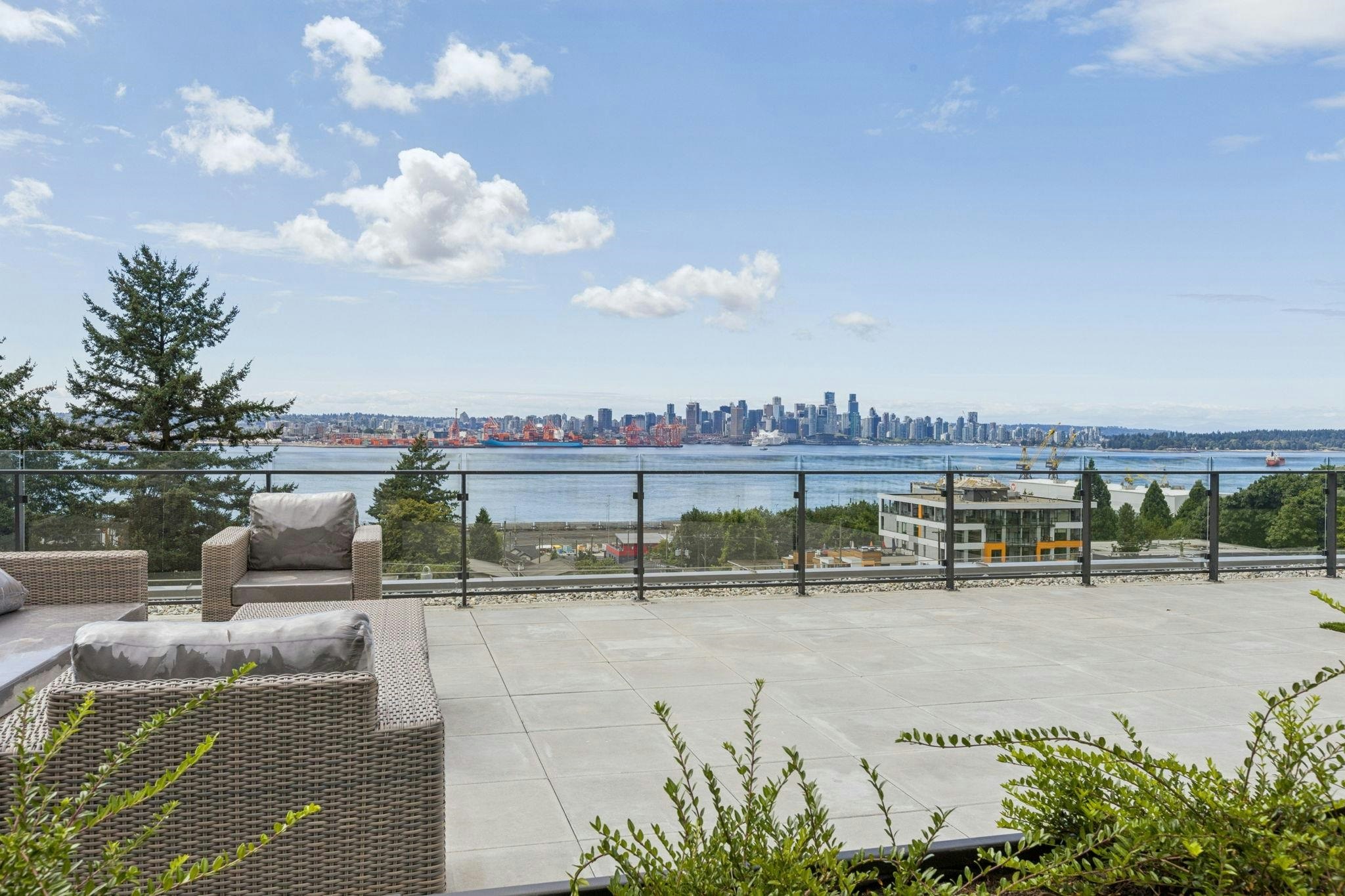 321-422 E 3rd Street, North Vancouver, BC, V7L 0K1 - 29