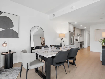 321-422 E 3rd Street - 5