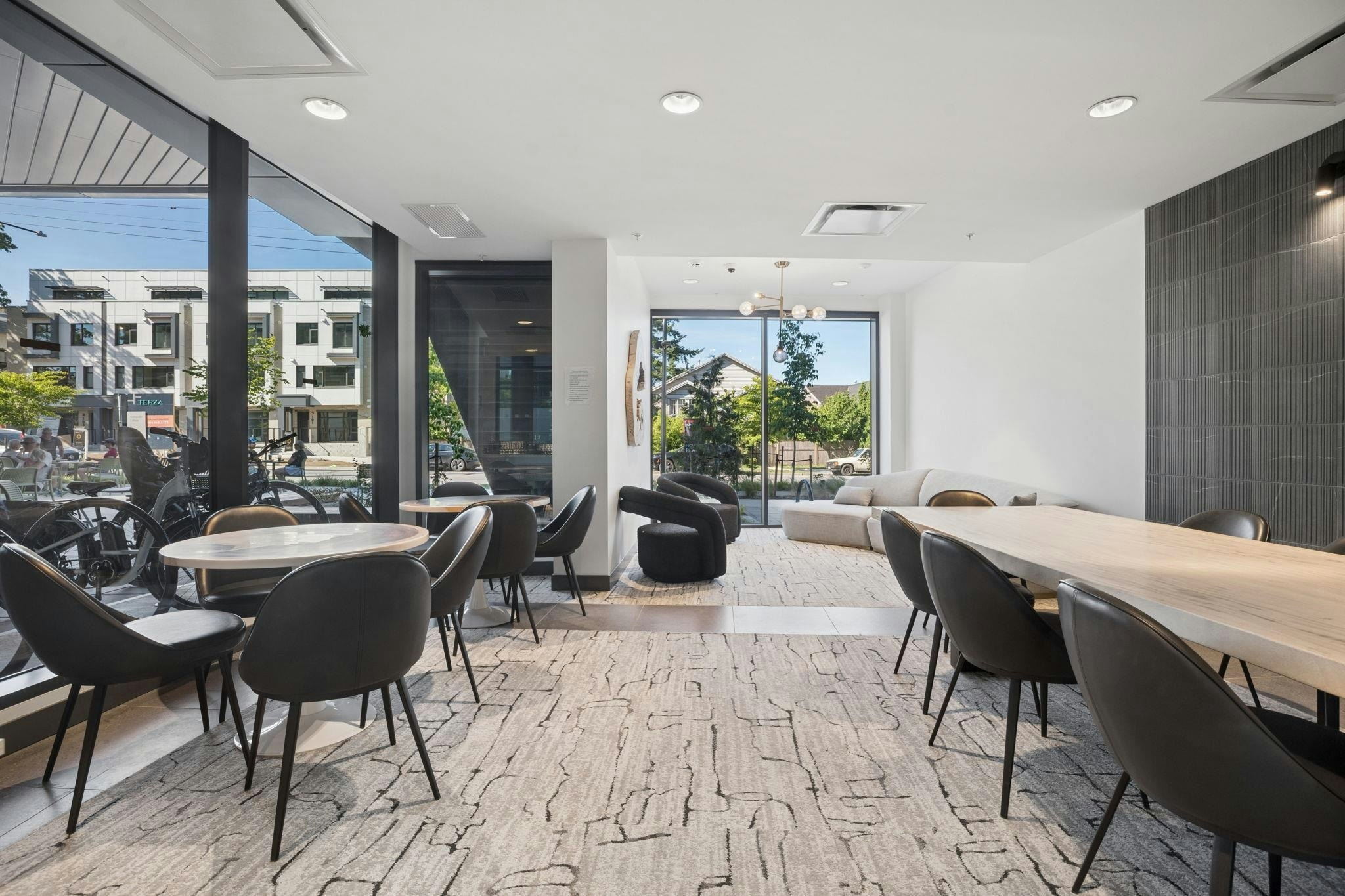 321-422 E 3rd Street, North Vancouver, BC, V7L 0K1 - 32