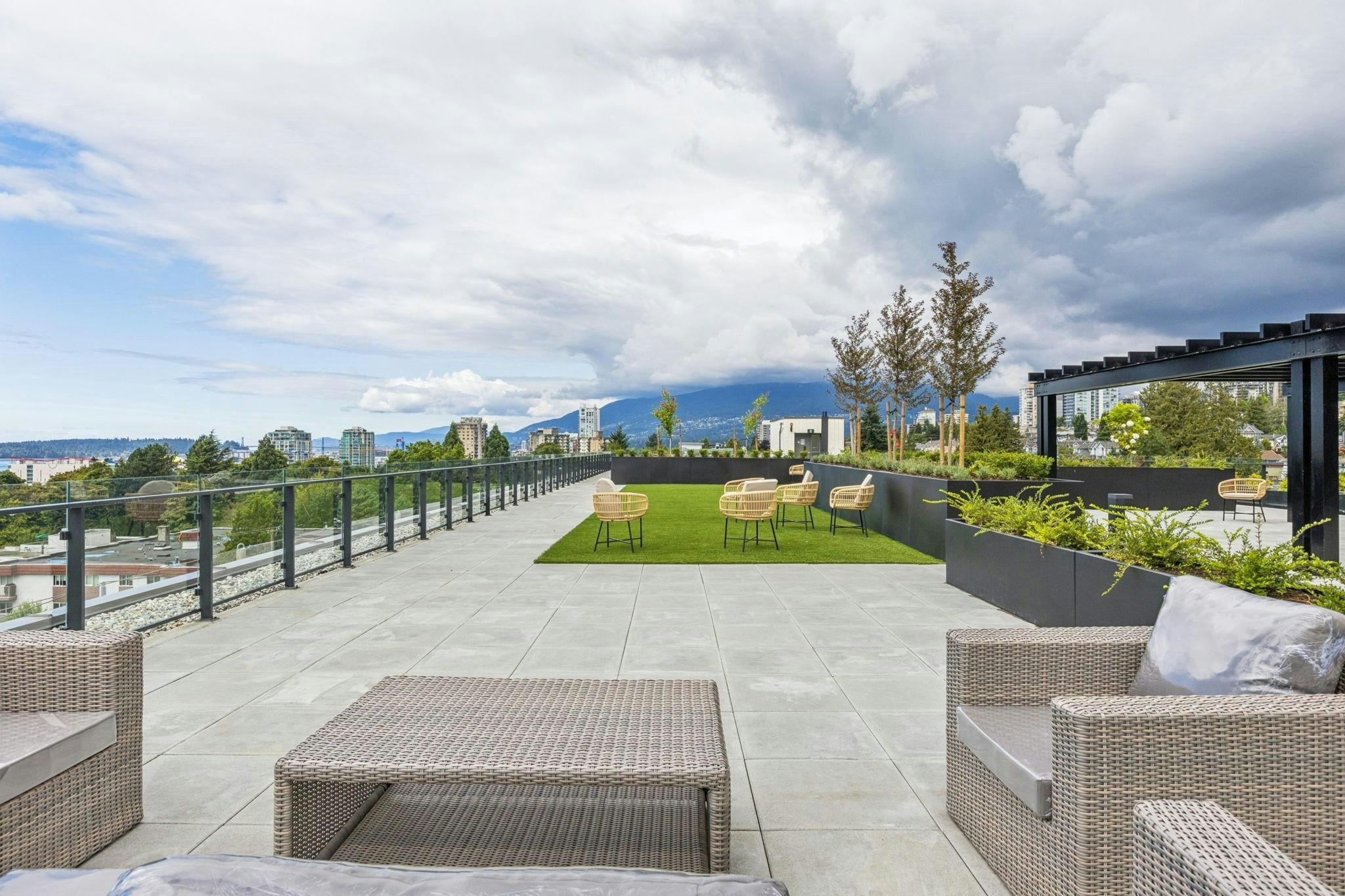 321-422 E 3rd Street, North Vancouver, BC, V7L 0K1 - 25